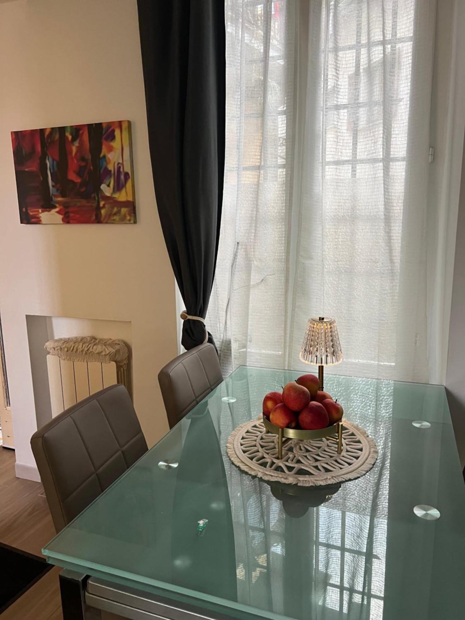 Casa Emma Villa Porto Ceresio Kültér fotó